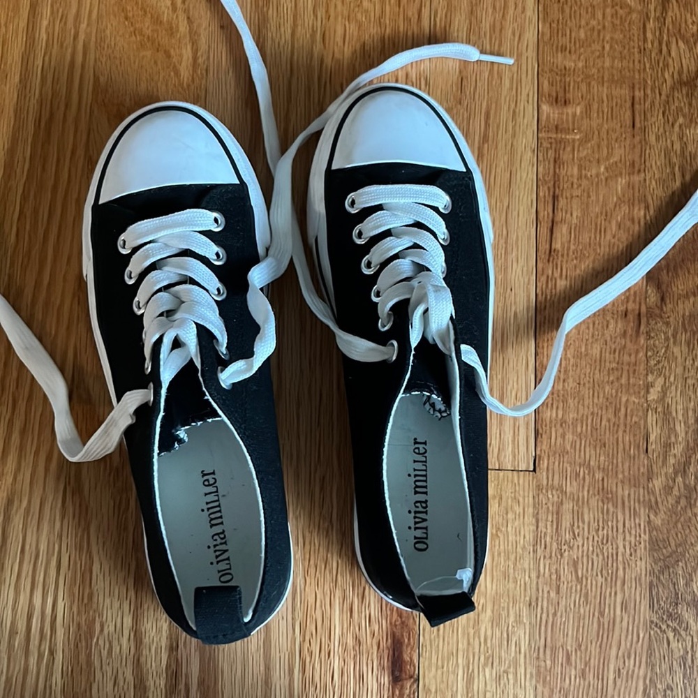 Platform sneakers from Olivia Miller. Super cute with white laces.